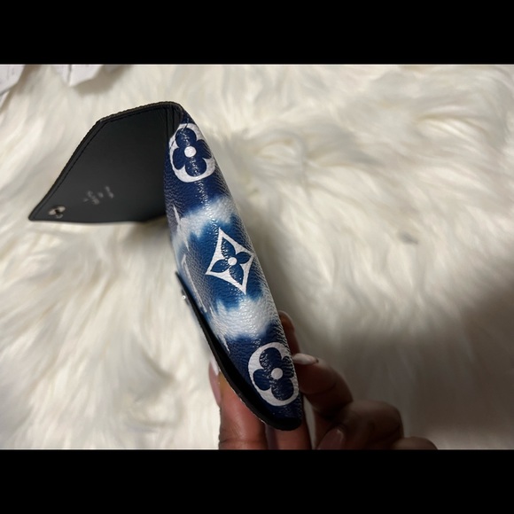 Louis Vuitton Kirigami - medium size - Picture 8 of 8